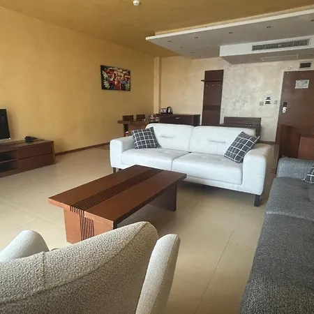 Garden Of Eden Complex Hotel